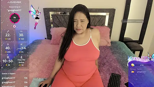 Laurasofia01 online show from 05-13-26, 03:37