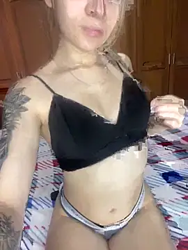 Snapshot of karla-thomsom10 chatting on 09-11-25, 10:21 karla-thomsom10 online show from 09-11-25, 10:21