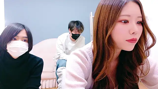 Reto-sama online show from 11-14-25, 01:32