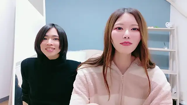 Reto-sama online show from 12-02-25, 01:39