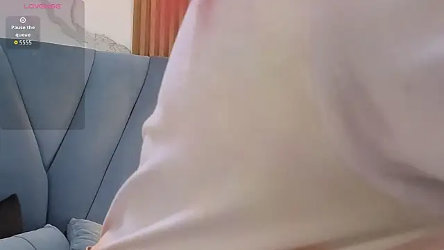 angel  red  online show from 03-13-26, 03:24