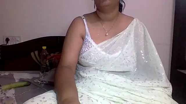 Snapshot of anu-anu2002 chatting on 05-15-26, 08:16 anu-anu2002 online show from 05-15-26, 08:16