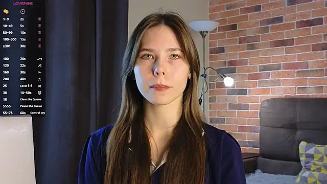 EmiliDen online show from 09-28-25, 08:14