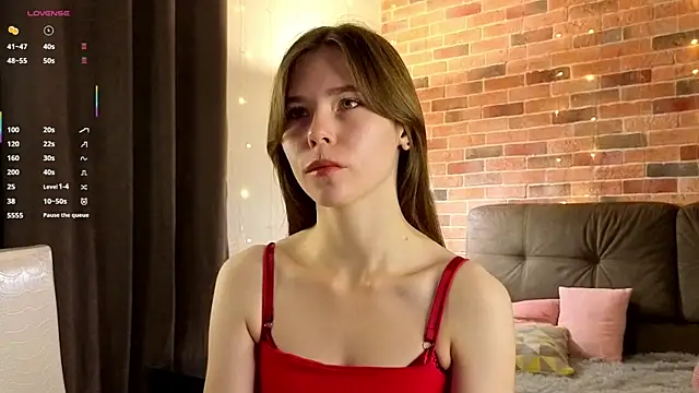 EmiliDen online show from 10-09-25, 05:11