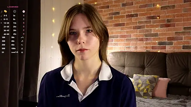 EmiliDen online show from 10-13-25, 05:13