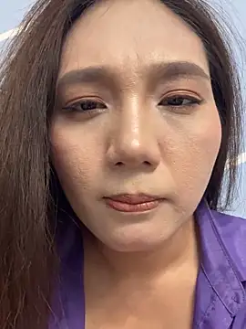 Snapshot of Dujuan-d chatting on 09-28-25, 01:27 Dujuan-d online show from 09-28-25, 01:27