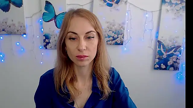 Snapshot of Create_your_own_sun chatting on 09-18-25, 01:13 Create your own sun online show from 09-18-25, 01:13