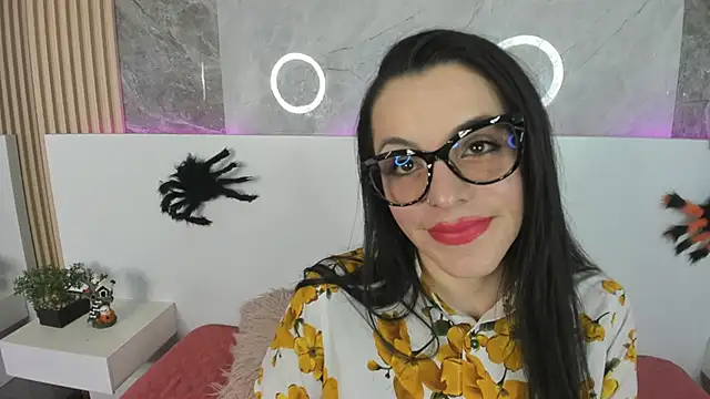 IsisNoir online show from 10-06-25, 07:44