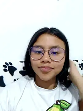 SofieLove 01 online show from 04-09-26, 06:19