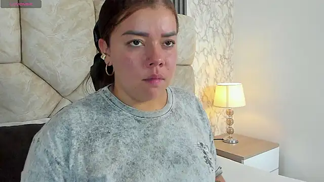 leilapons online show from 10-17-25, 06:54