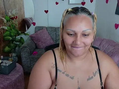 laleska montenegro online show from 02-05-26, 06:18