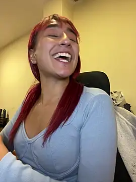 JuliethaDemon  online show from 04-15-26, 08:09