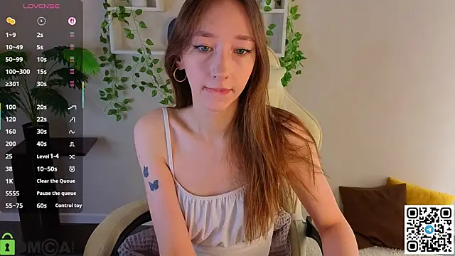 Miche1le Allenne online show from 12-17-25, 01:11