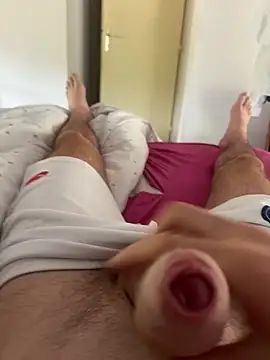 Zoro404040 online show from 06-04-26, 08:20
