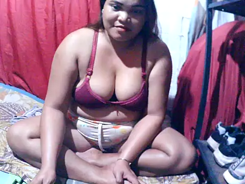 Snapshot of 33mango chatting on 01-18-26, 05:17 33mango online show from 01-18-26, 05:17