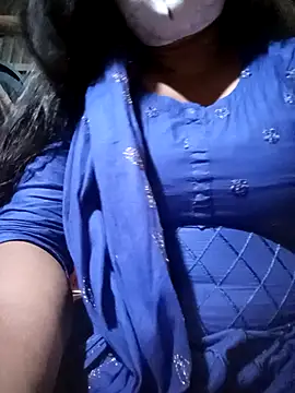 Snapshot of ANNA_HOT111 chatting on 09-17-25, 08:38 ANNA HOT111 online show from 09-17-25, 08:38