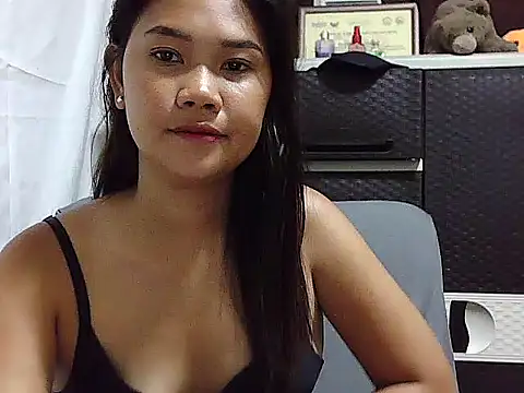Snapshot of SexypilipinaLady22 chatting on 03-16-26, 09:46 SexypilipinaLady22 online show from 03-16-26, 09:46