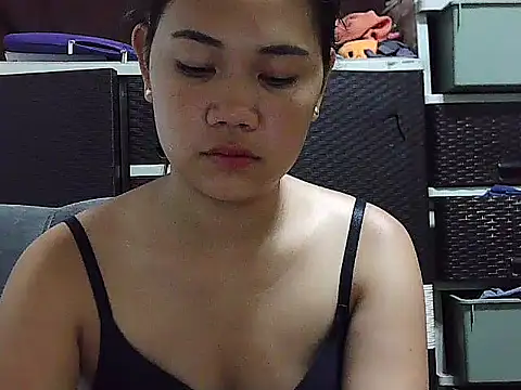 Snapshot of SexypilipinaLady22 chatting on 03-27-26, 10:37 SexypilipinaLady22 online show from 03-27-26, 10:37