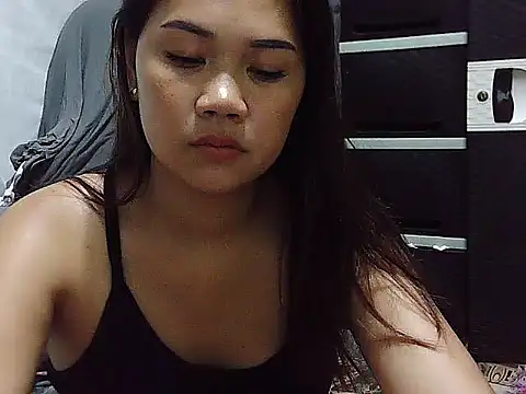 Snapshot of SexypilipinaLady22 chatting on 04-10-26, 06:07 SexypilipinaLady22 online show from 04-10-26, 06:07