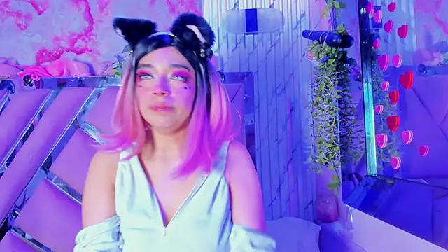 Akane Hikari  online show from 04-16-26, 04:02