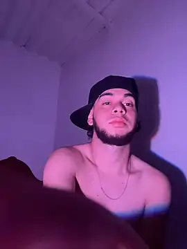 enzo vittale03  online show from 02-15-26, 05:04