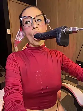 ValentinaBianchi online show from 11-12-25, 07:57