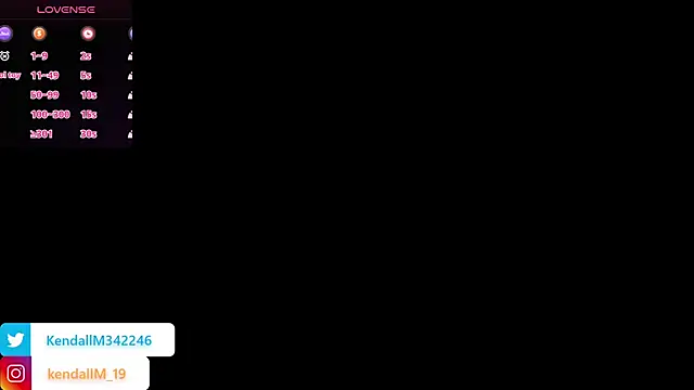 Snapshot of _Kendall_19 chatting on 06-24-26, 07:46 Kendall 19 online show from 06-24-26, 07:46