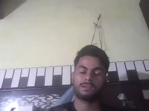 ursdreamperson online show from 10-30-25, 02:24