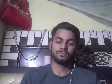 ursdreamperson online show from 11-08-25, 05:29