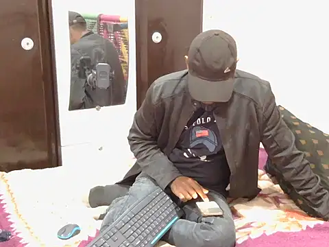 krishjaat43 online show from 12-14-25, 08:02