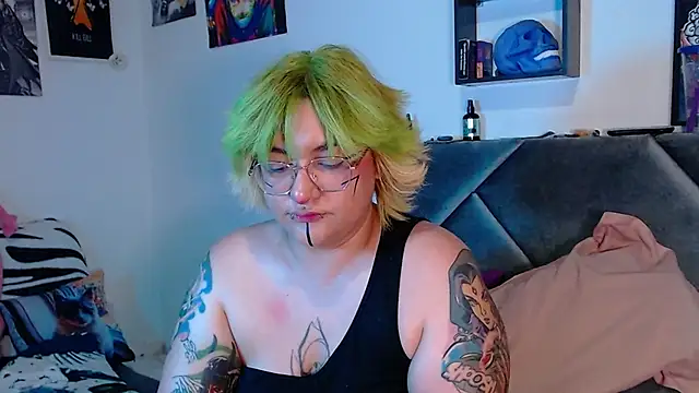 XxGreenGoodxX online show from 01-11-26, 01:10