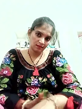 Chhaya hot online show from 09-23-25, 01:36