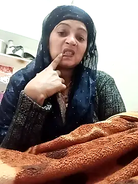 Chhaya hot online show from 02-19-26, 03:24