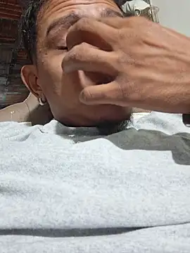 Snapshot of jordison420 chatting on 10-30-25, 03:52 jordison420 online show from 10-30-25, 03:52