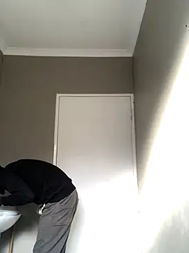 Snapshot of cuminsidebby chatting on 10-30-25, 04:58 cuminsidebby online show from 10-30-25, 04:58