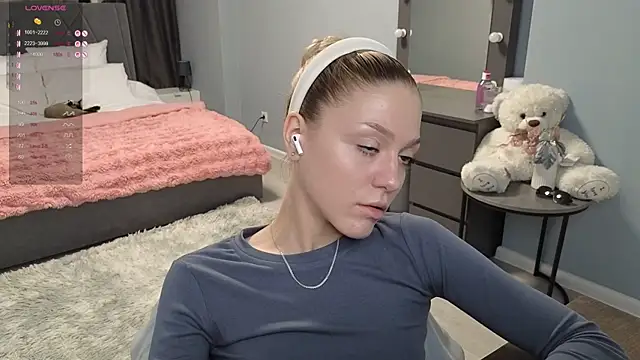 DariFlexy online show from 09-28-25, 01:38