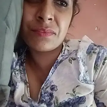 tamanna-hot online show from 10-20-25, 07:58