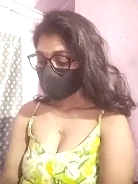 Snapshot of sexykrisha chatting on 10-17-25, 12:47 sexykrisha online show from 10-17-25, 12:47