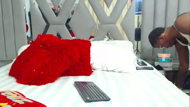 AndyCalifornia1 online show from 10-25-25, 03:58