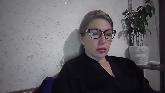 fox red lady7 online show from 11-13-25, 07:57