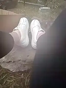 Snapshot of bb_empress chatting on 09-17-25, 01:35 bb empress online show from 09-17-25, 01:35