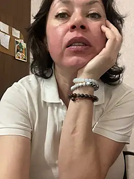 Kiravix online show from 04-10-26, 12:32