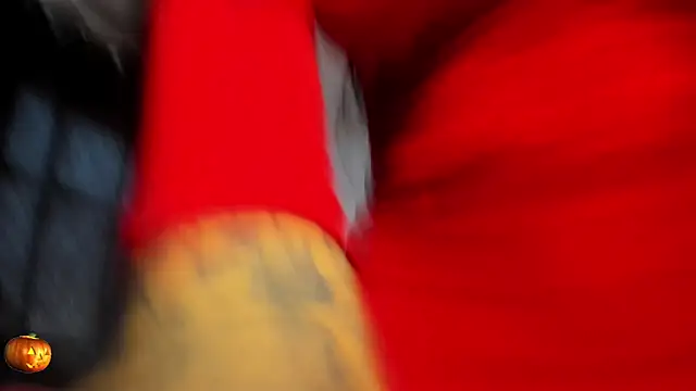 hannahdvil1 online show from 10-23-25, 11:53