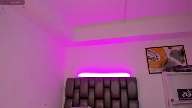 sofiacaramel online show from 01-07-26, 07:38