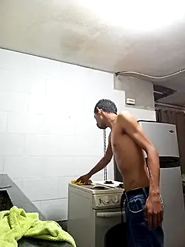 Bruno Hallss online show from 12-02-25, 08:26