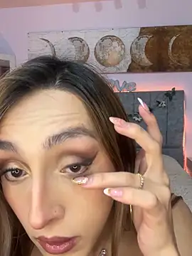 antonellastar24  online show from 02-25-26, 08:51