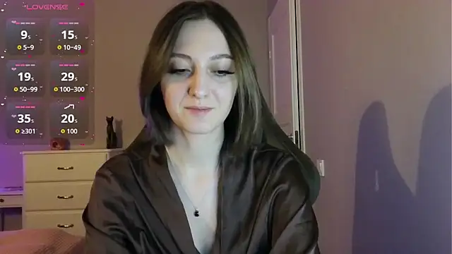 Snapshot of white_liillyy chatting on 05-25-26, 09:21 white liillyy online show from 05-25-26, 09:21