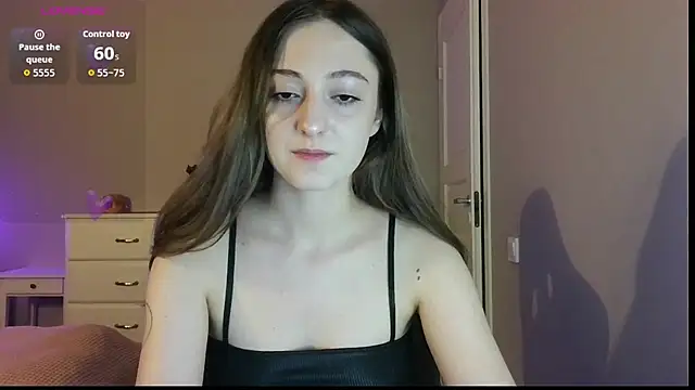 white liillyy online show from 07-04-26, 08:26