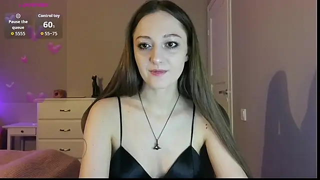 white liillyy online show from 07-12-26, 08:33