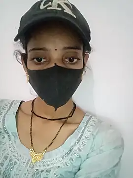 Sexey-Komal online show from 10-13-25, 05:35